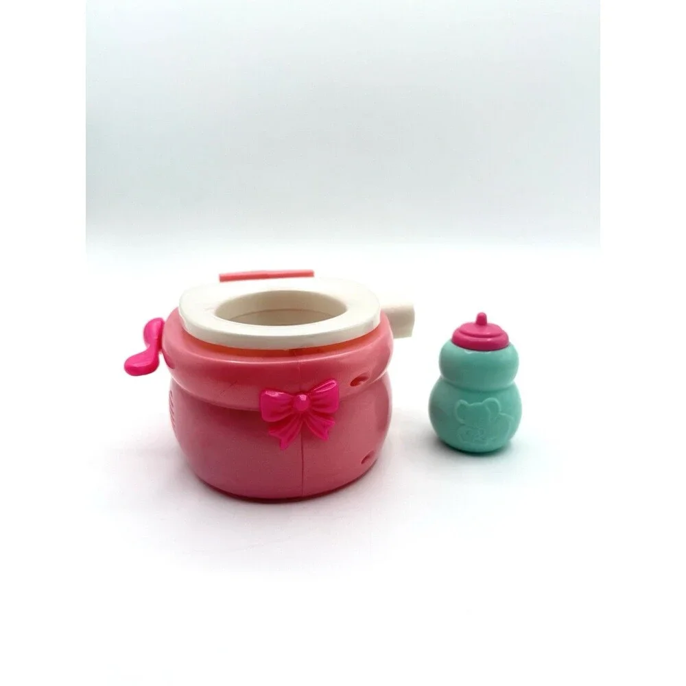 2011‎ Mattel Fisher Price Little Mommy Princess Potty Doll Toilet Bottle Lot